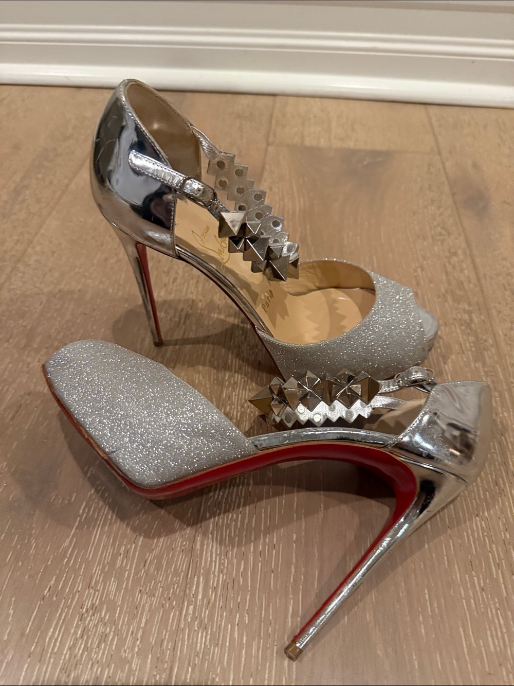 Christian Louboutin Planisfemme 120 Spiked Glitter Pumps -size 7.5